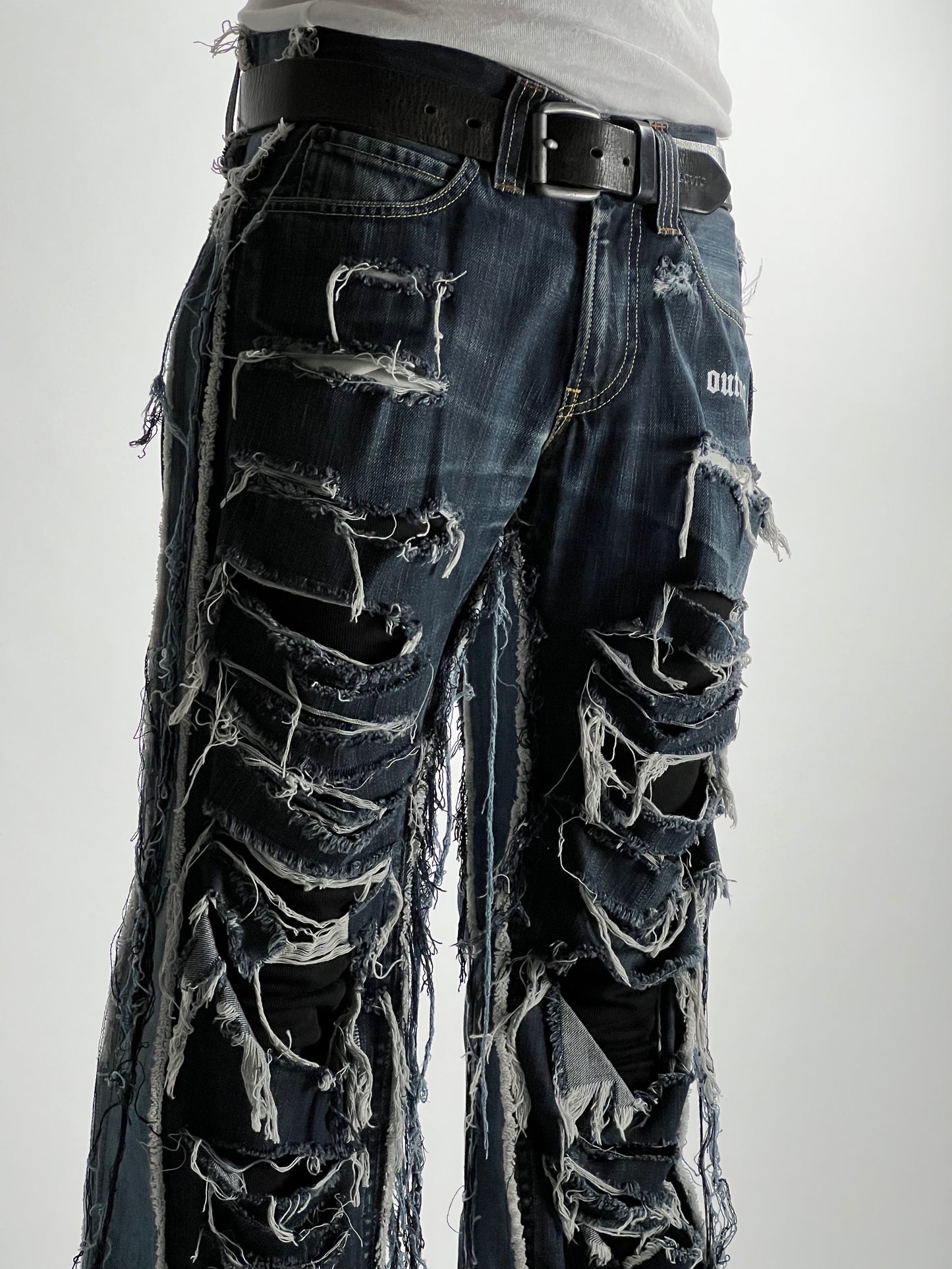 TRASHED DENIM