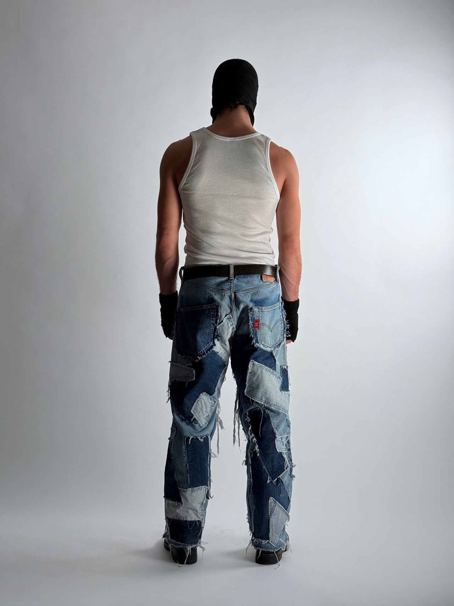 SHARK DENIM