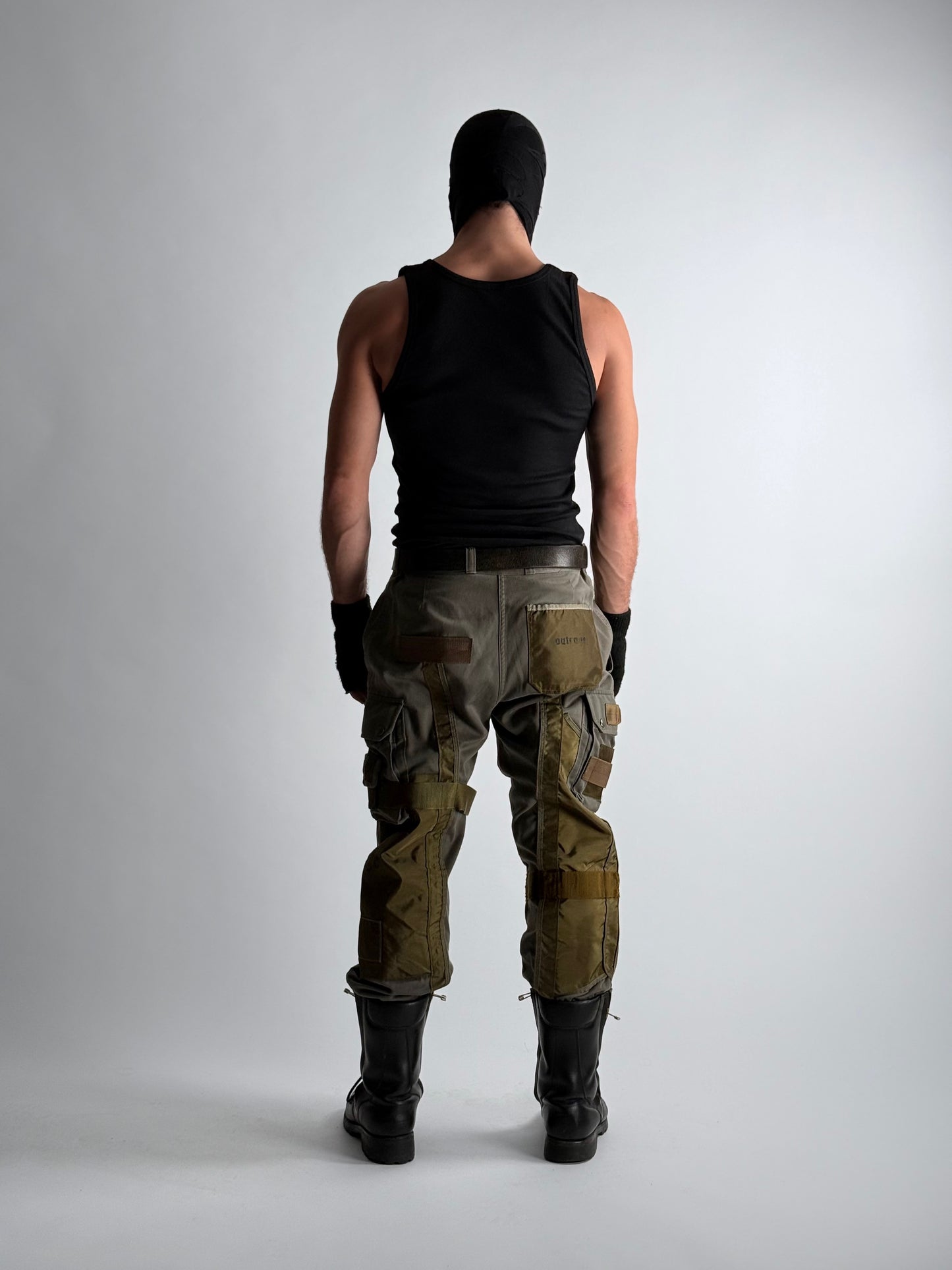 PARACHUTE CARGO