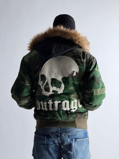 Skull bomber