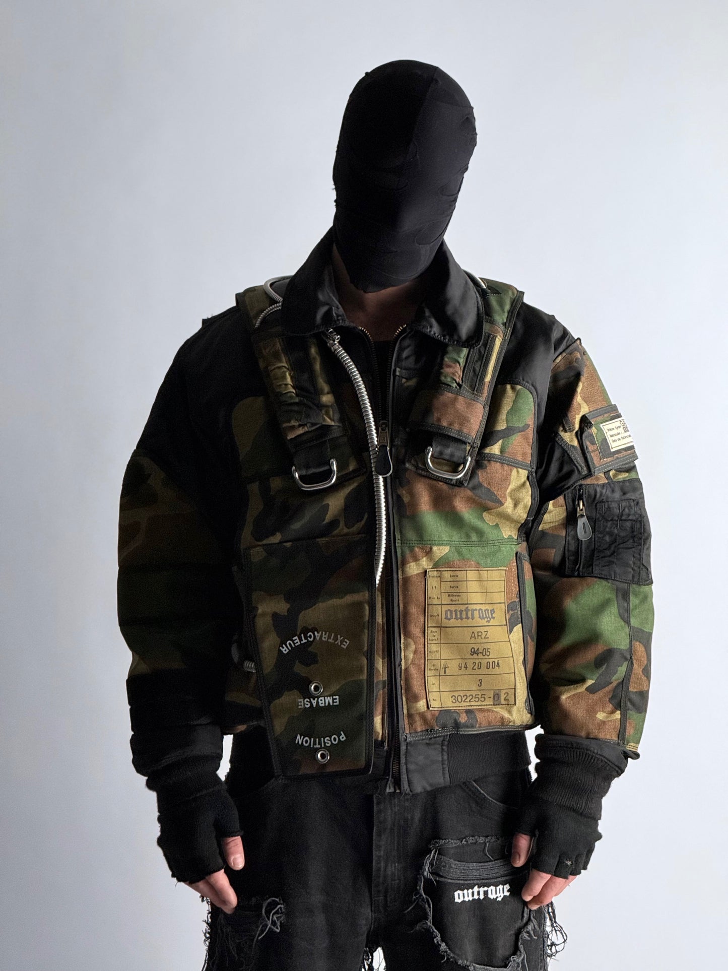 PARACHUTE BOMBER
