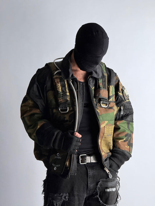 PARACHUTE BOMBER