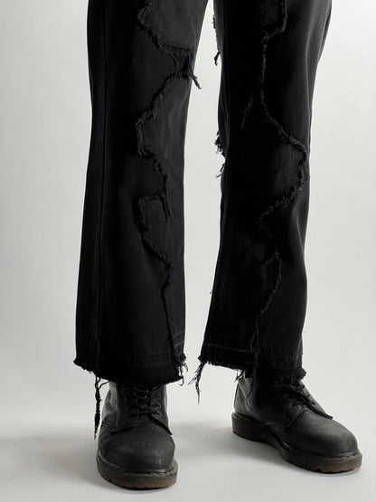CRACKED DENIM