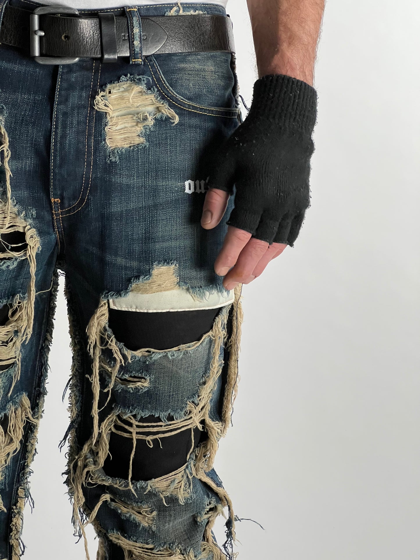 TRASHED DENIM