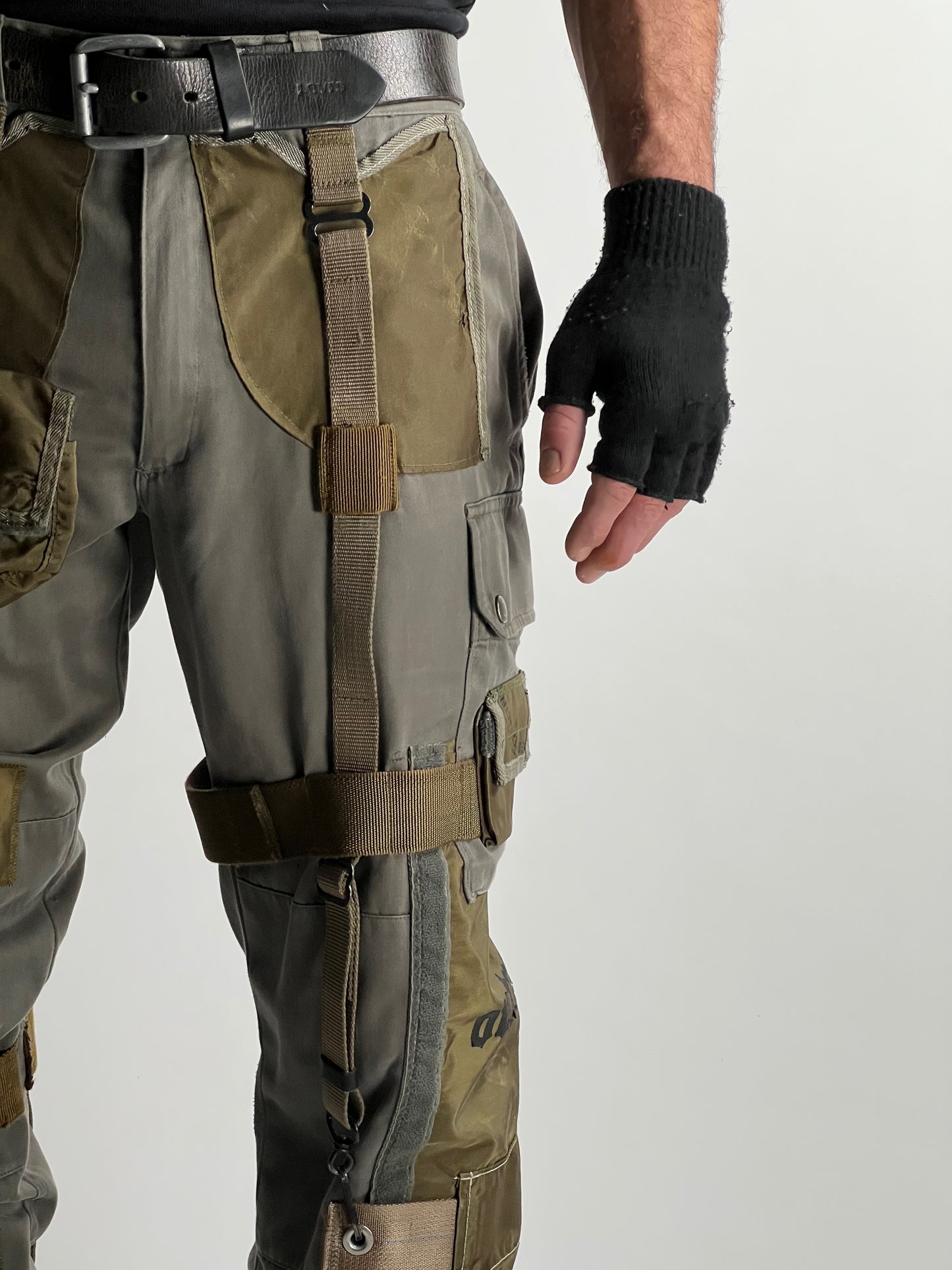 PARACHUTE CARGO