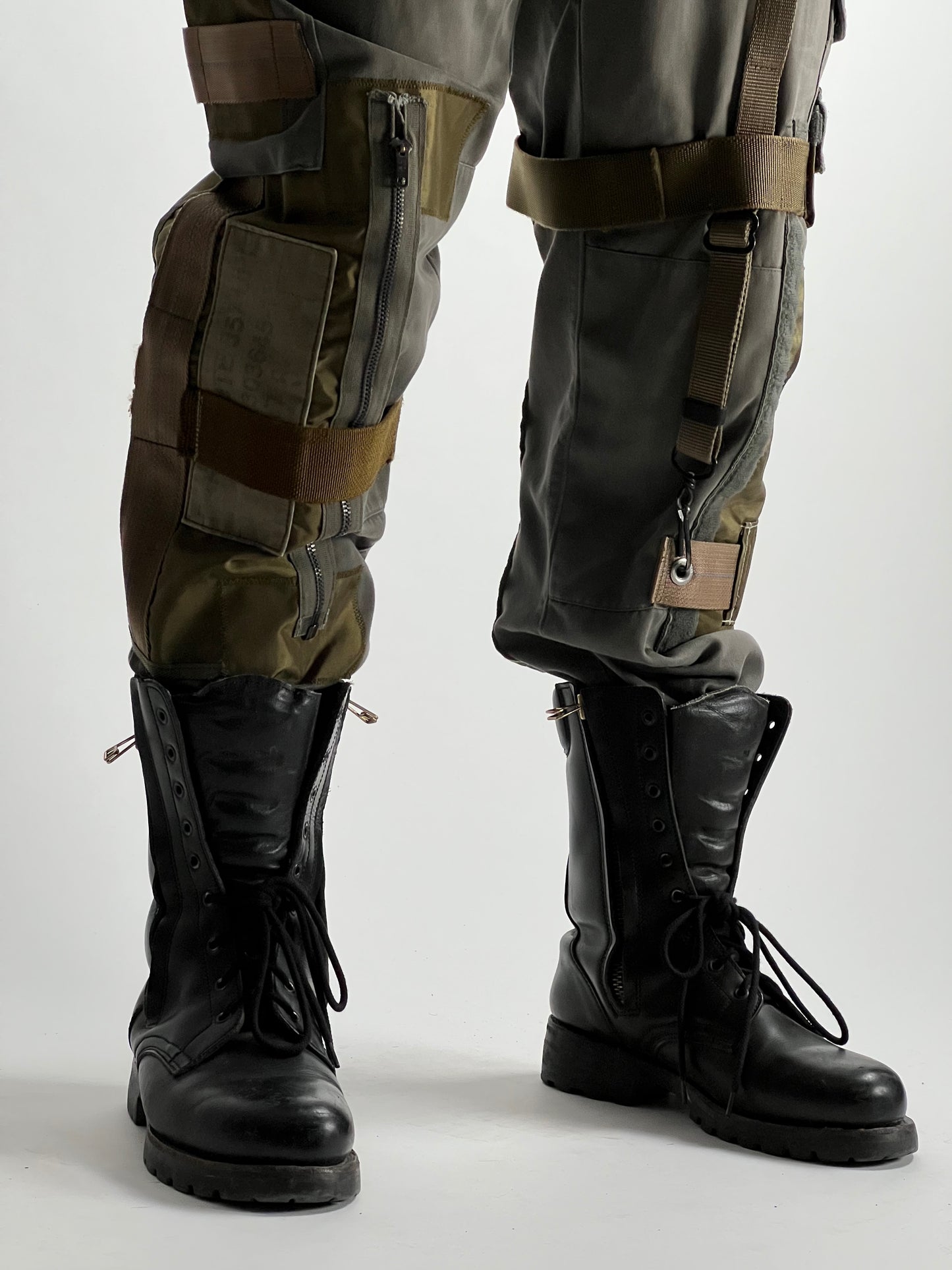 PARACHUTE CARGO